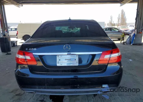 2013 Mercedes-Benz E 400 Hybrid z USA, uszkodzony, nr VIN WDDHF9FB9DA771674